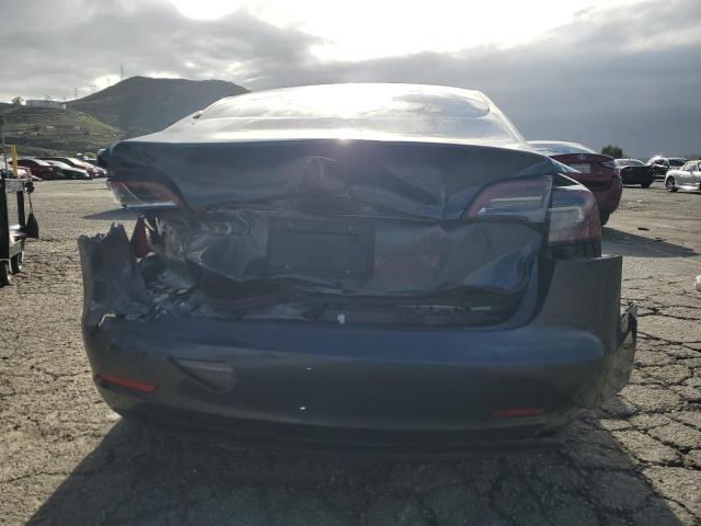  TESLA MODEL 3 2023 Srebrny