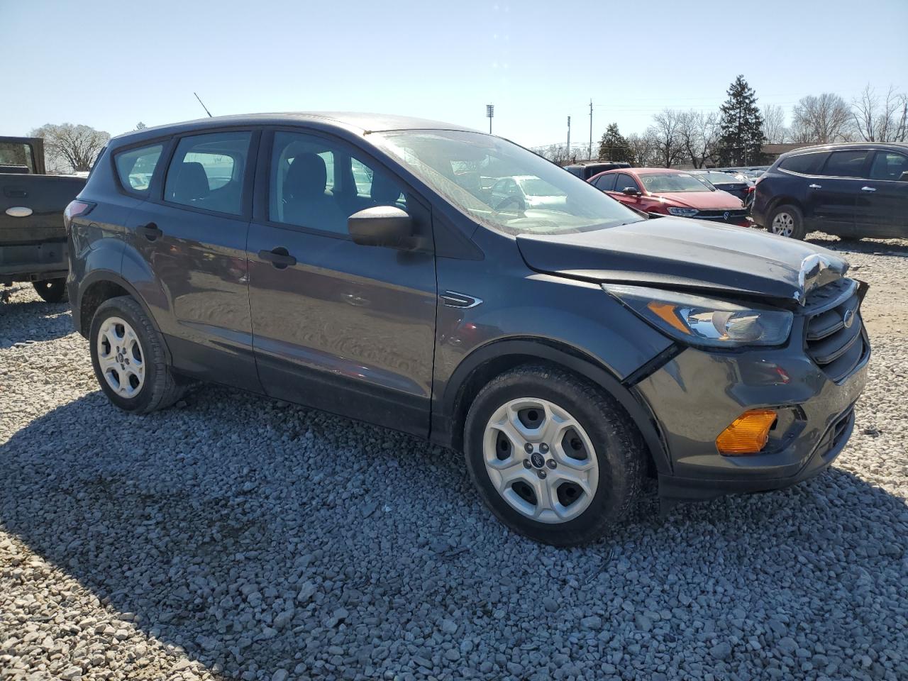 1FMCU0F72JUC46558 FORD ESCAPE 2018