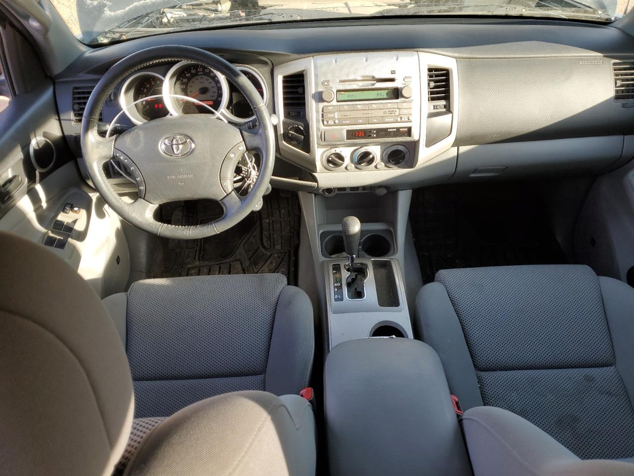 2010 Toyota Tacoma - Image 8