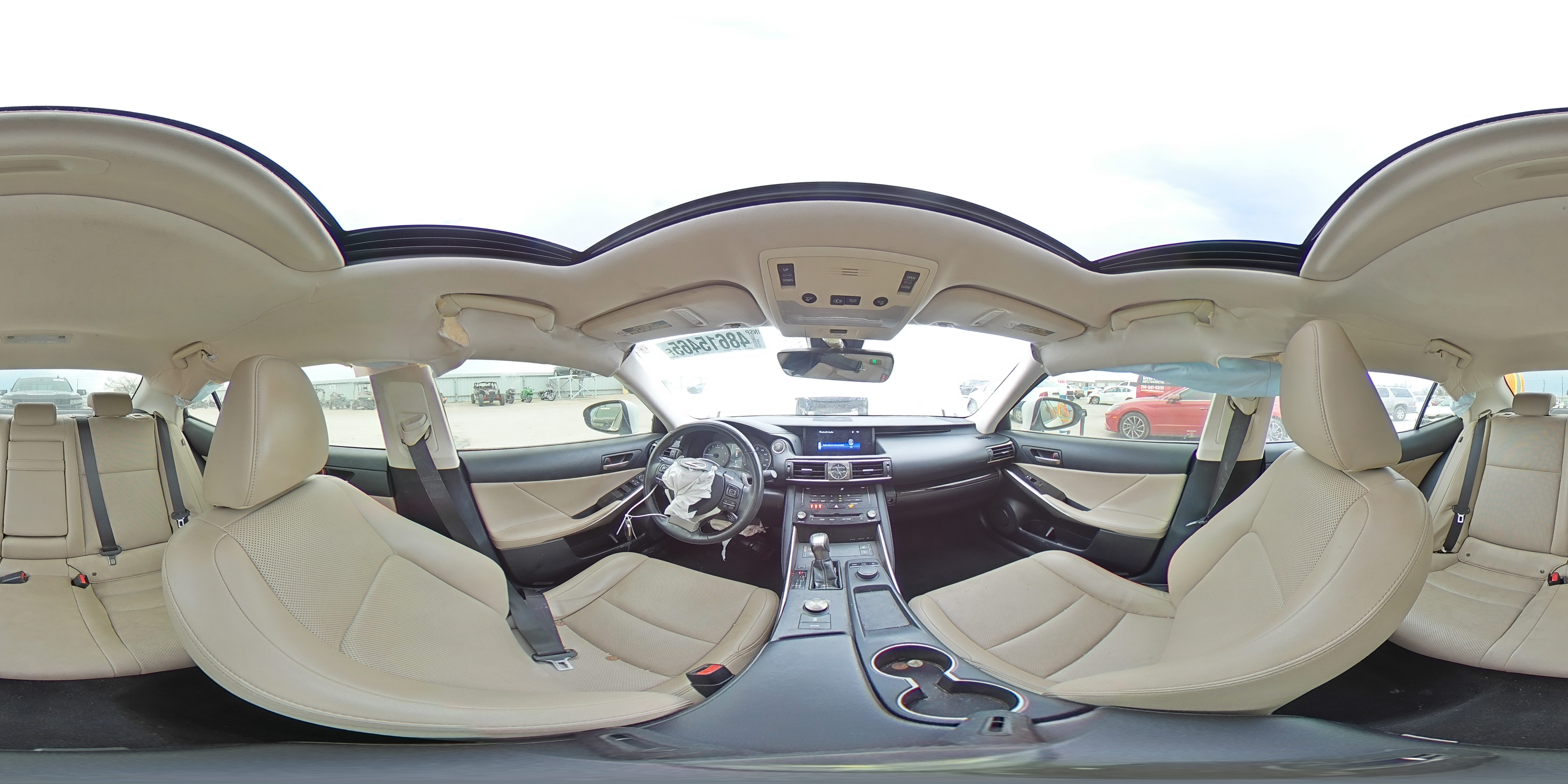 2018 Lexus IS - Image 13