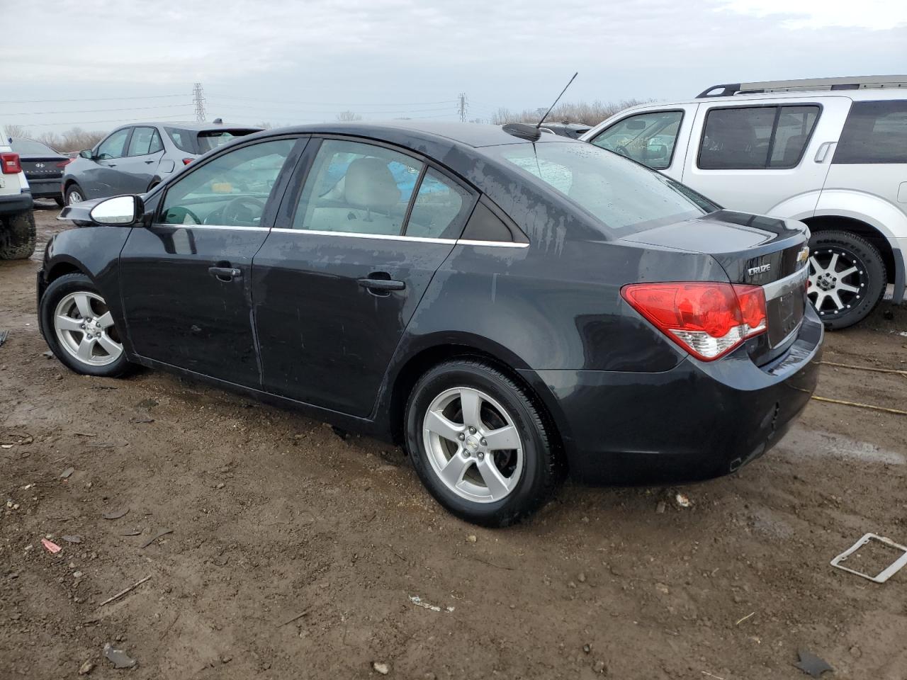2015 Chevrolet Cruze - Image 2