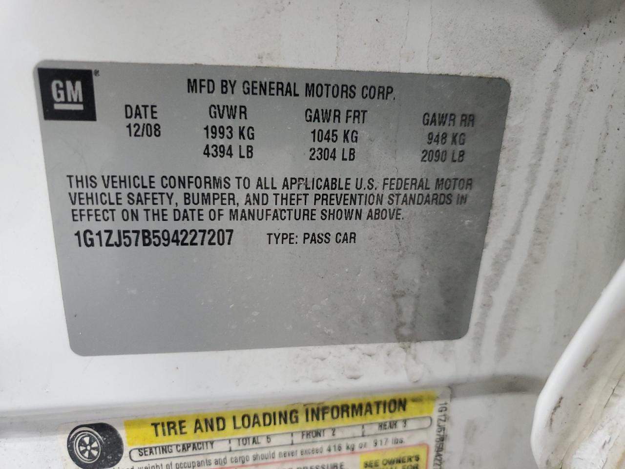 2009 Chevrolet Malibu - Image 12