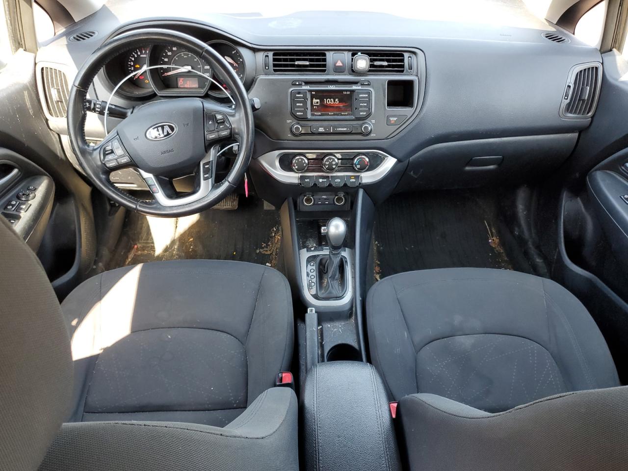 2014 Kia Rio - Image 8