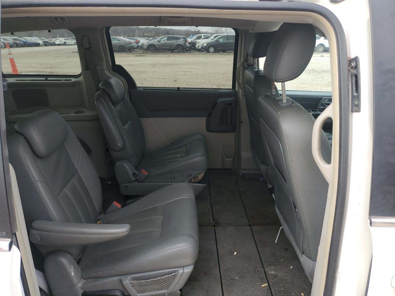 2008 Chrysler Town & Country Touring VIN: 2A8HR54P18R763359 Lot: 71782165