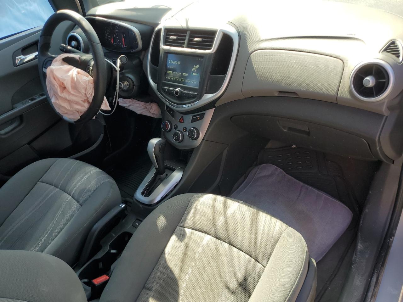 2017 Chevrolet Sonic - Image 8