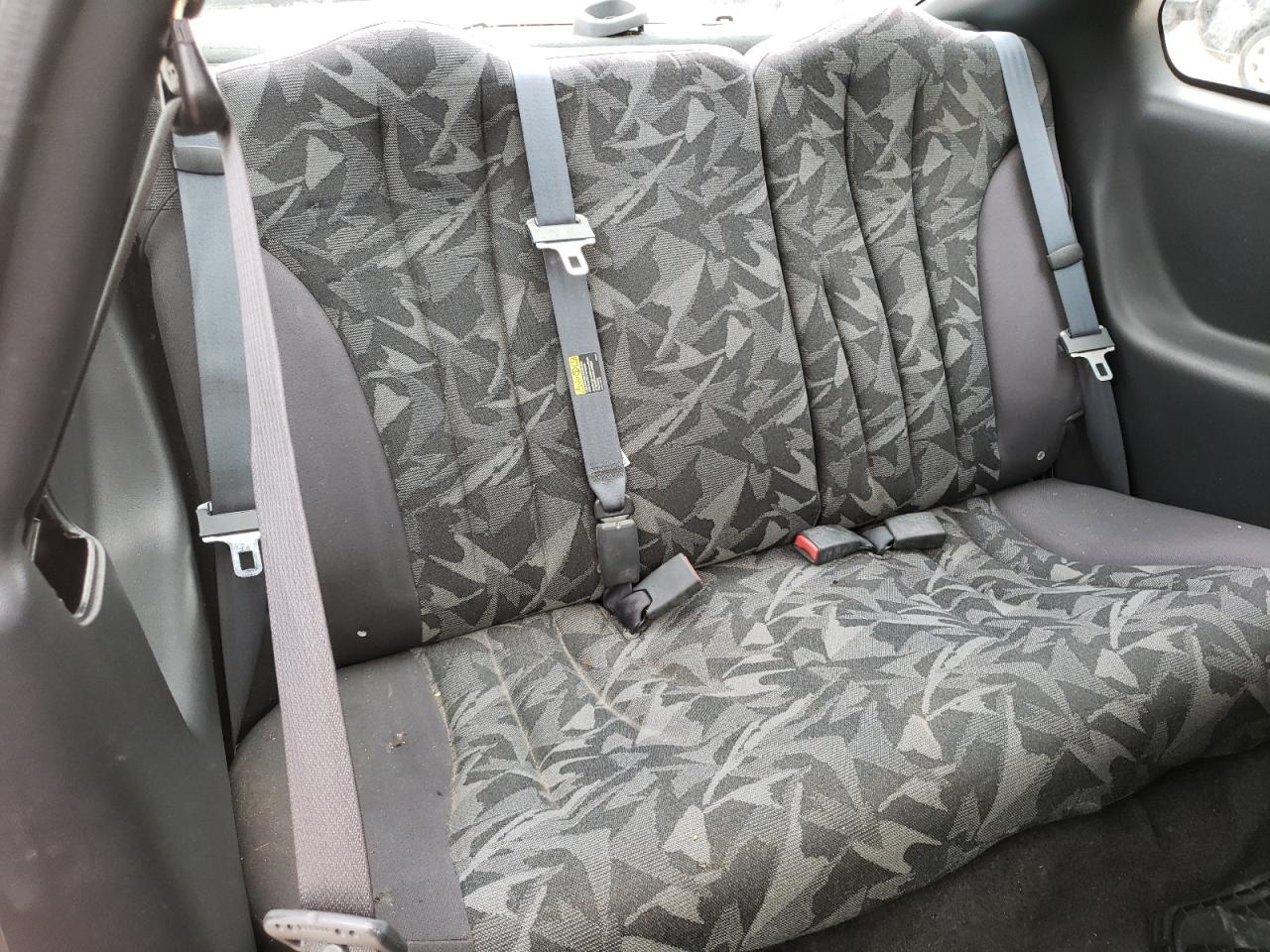 2003 Pontiac Sunfire - Image 10