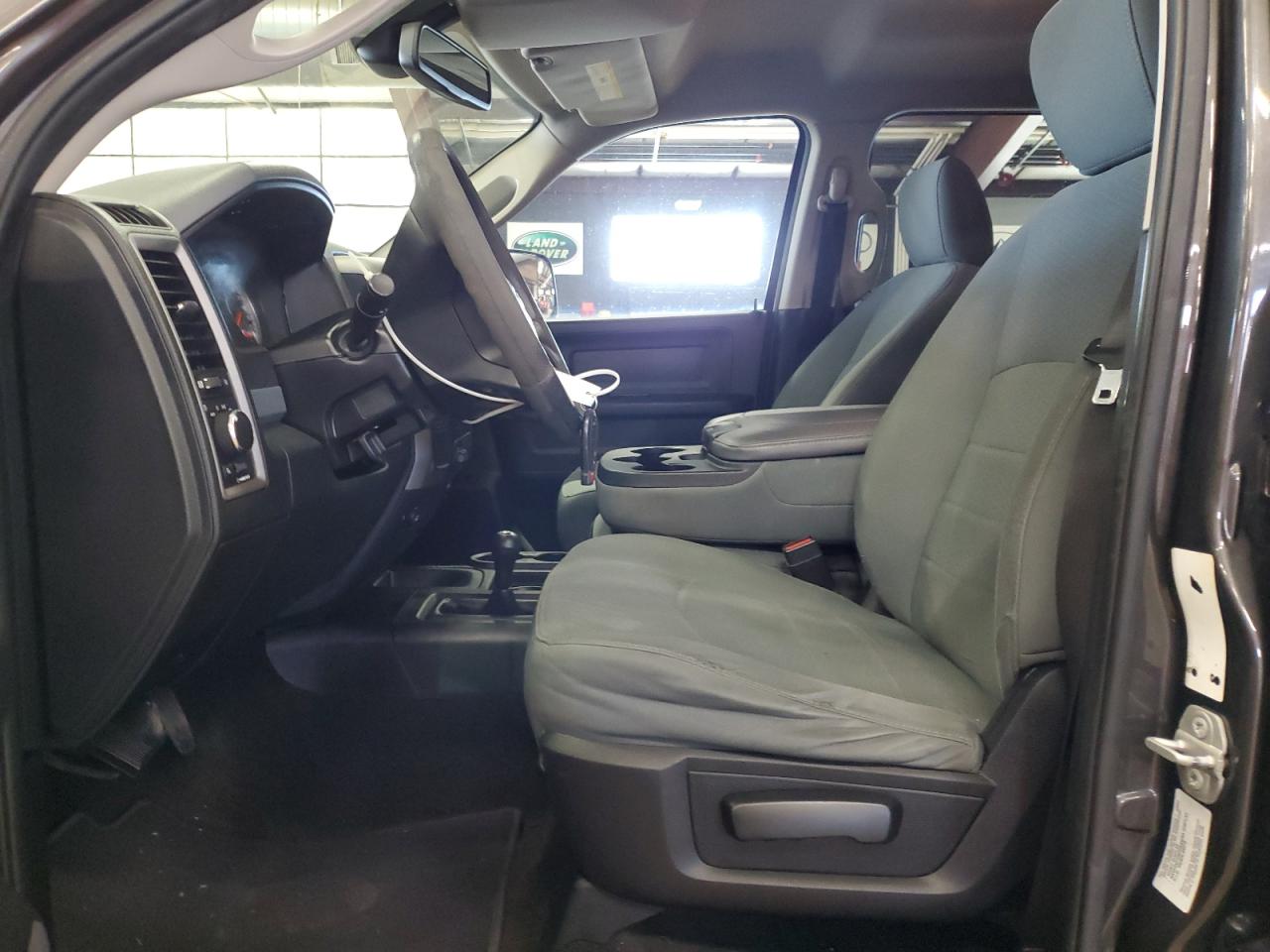 2016 RAM 2500 - Image 7