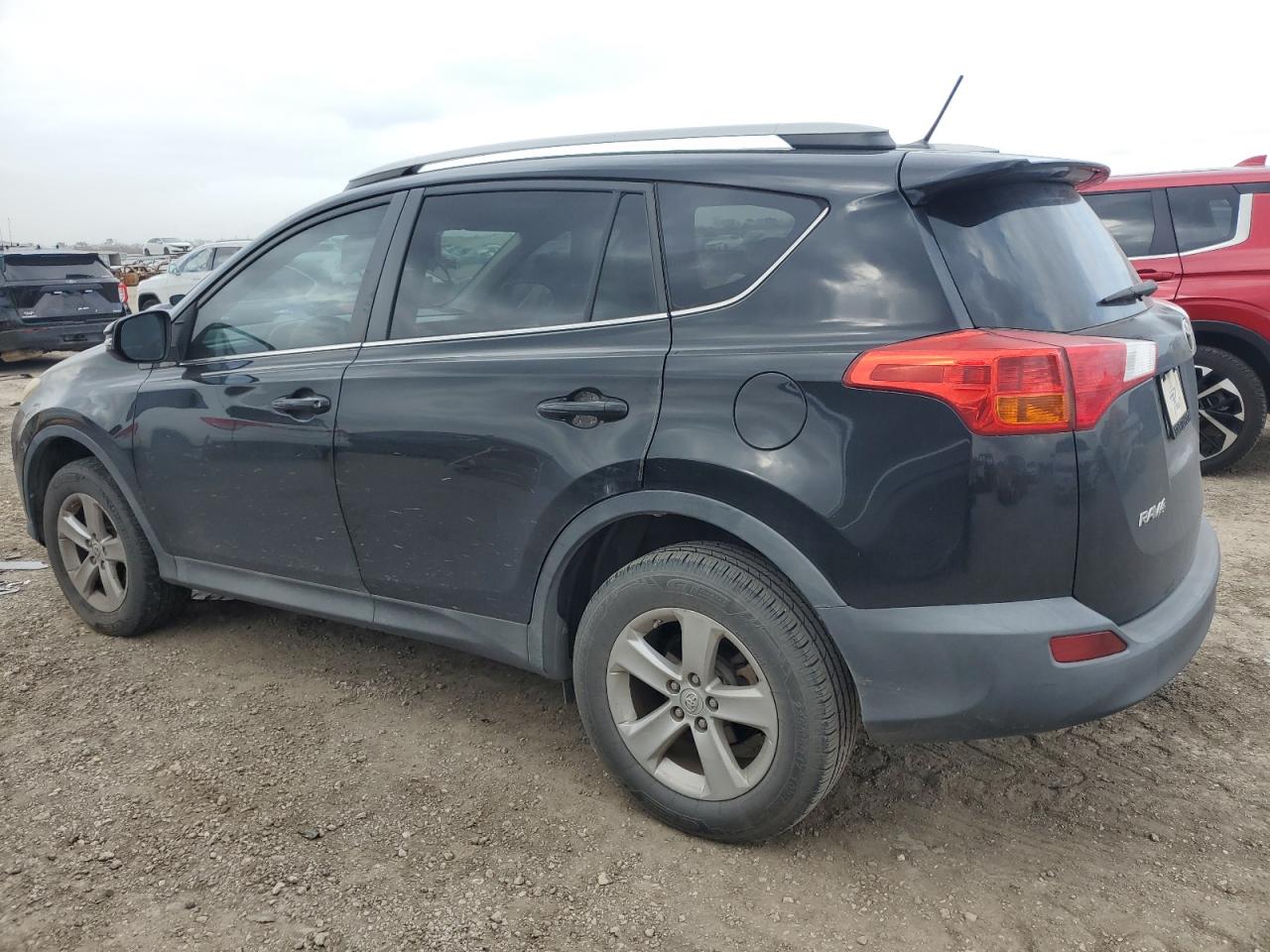 2014 Toyota RAV 4 - Image 2