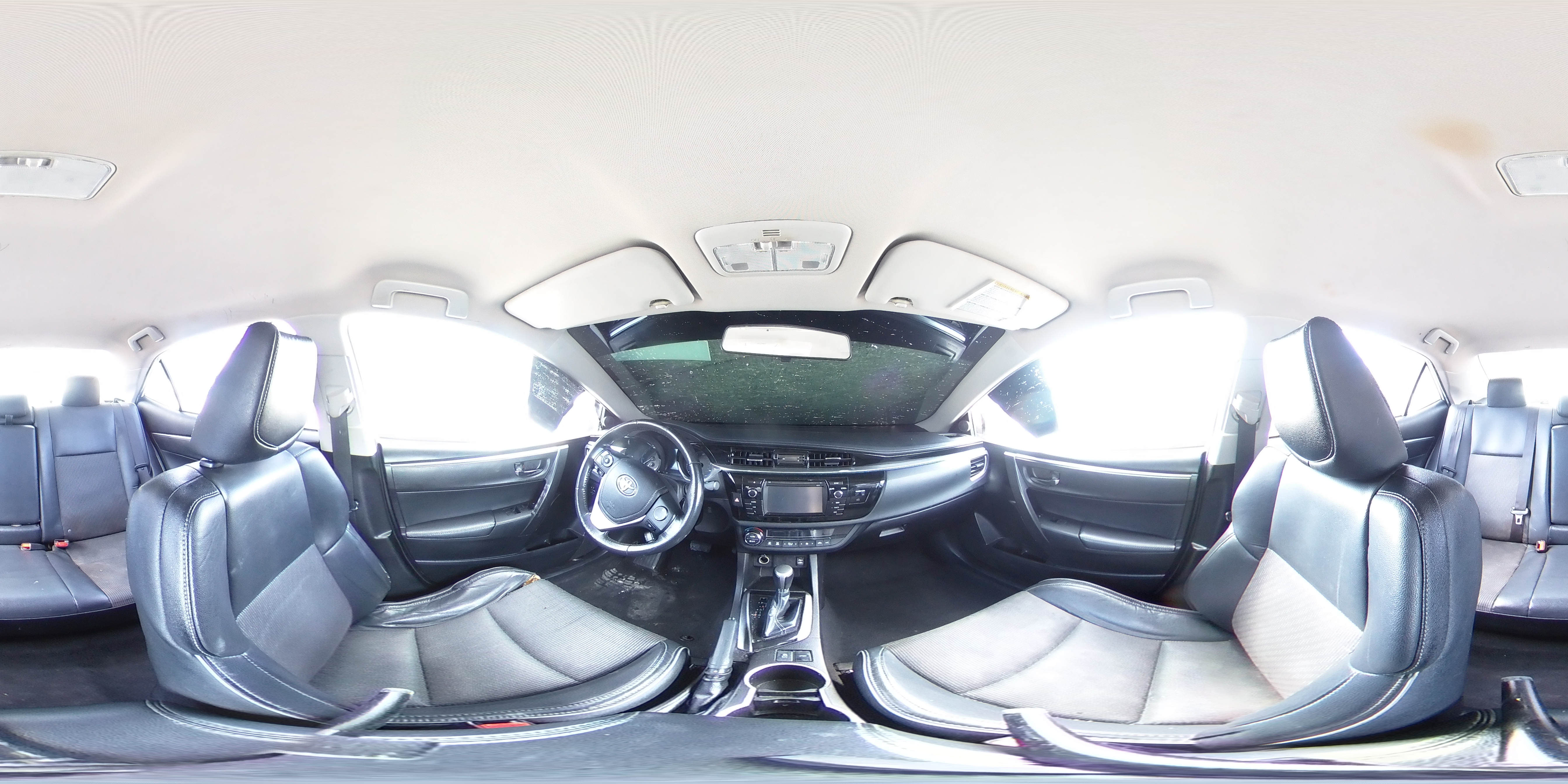2015 Toyota Corolla - Image 13