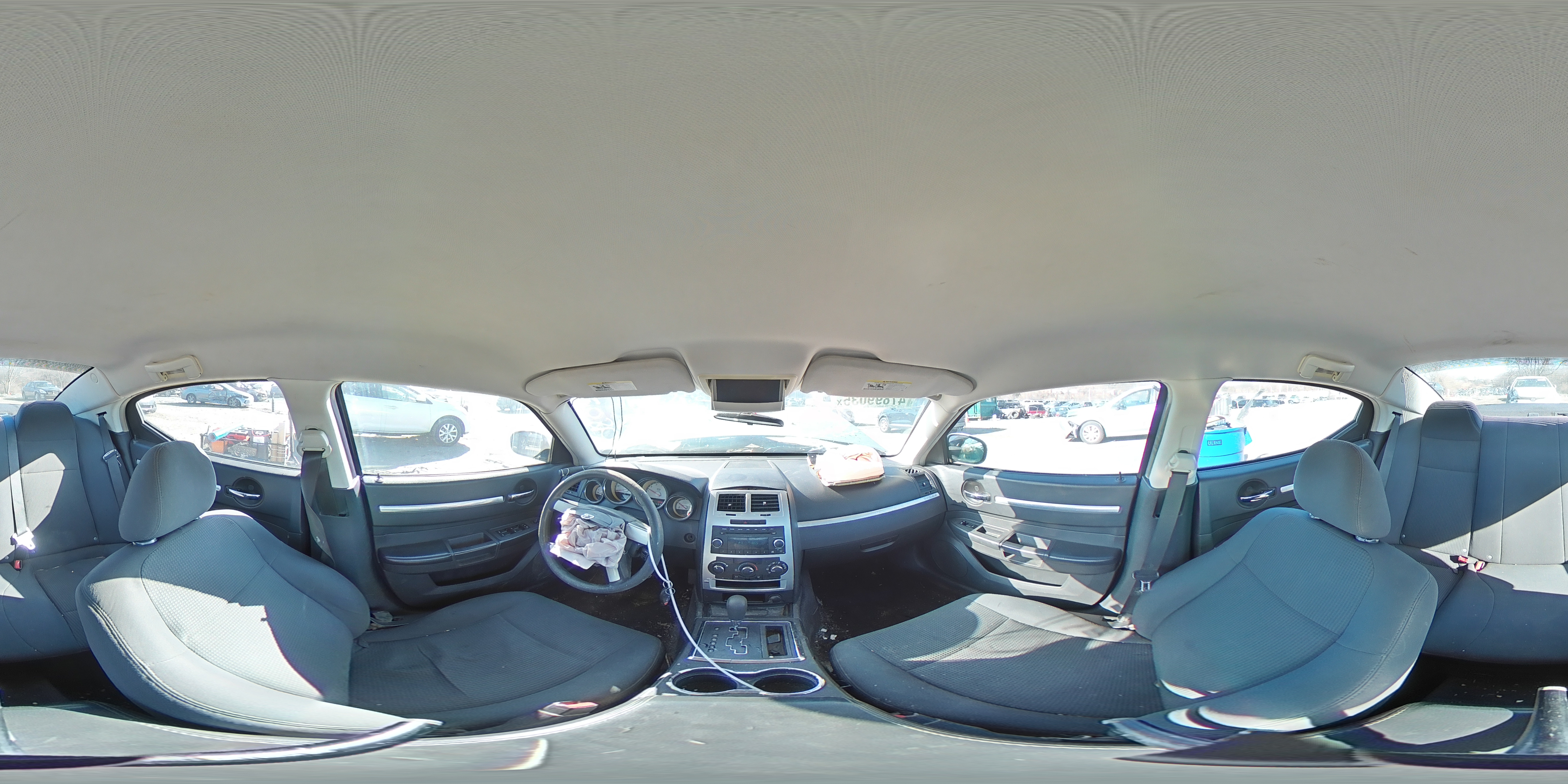 2010 Dodge Charger - Image 13