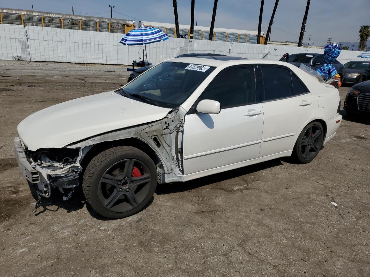 2002 Lexus Is 300 na sprzedaż w Van Nuys, CA - Front End