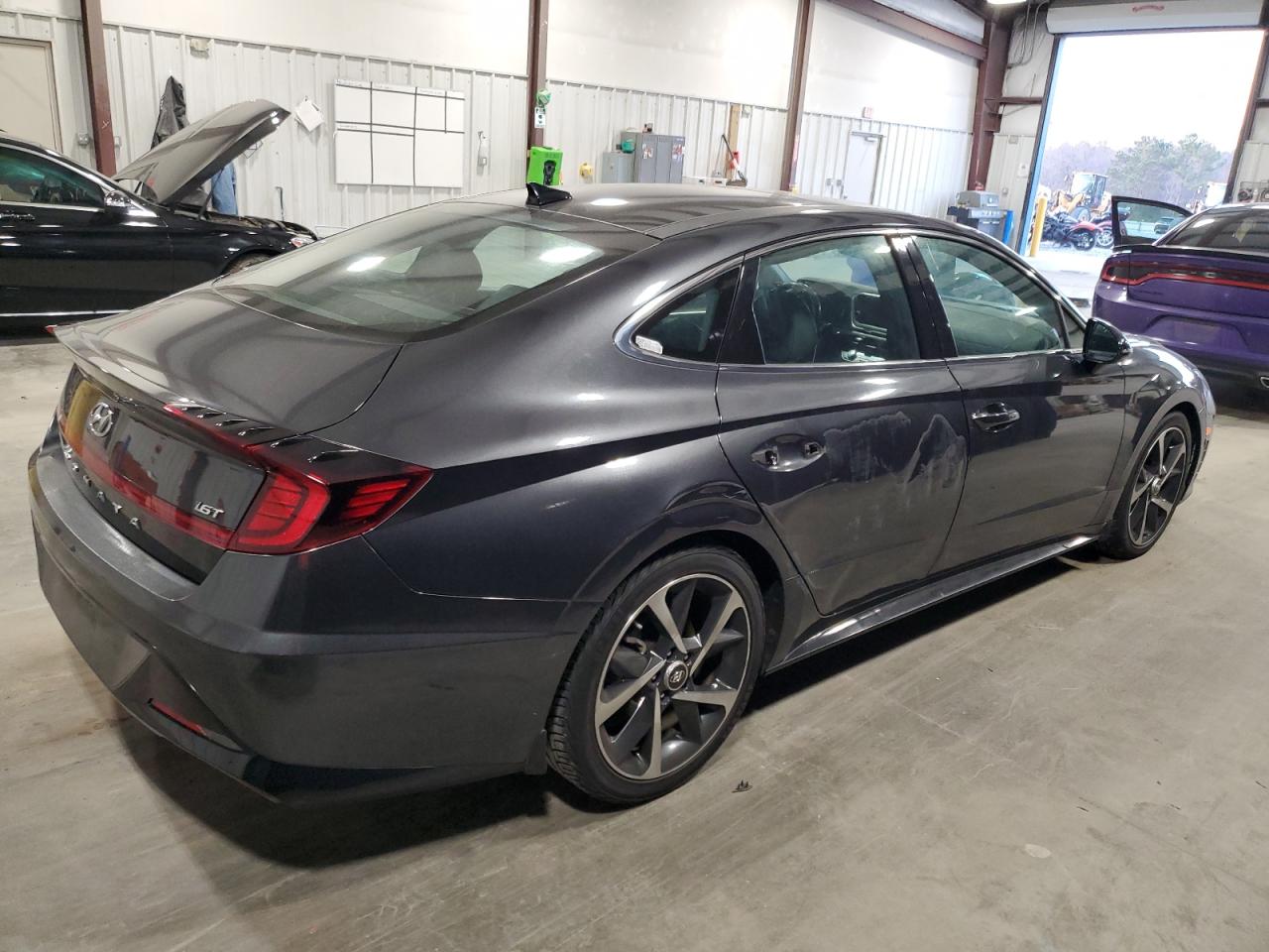 2021 Hyundai Sonata - Image 3