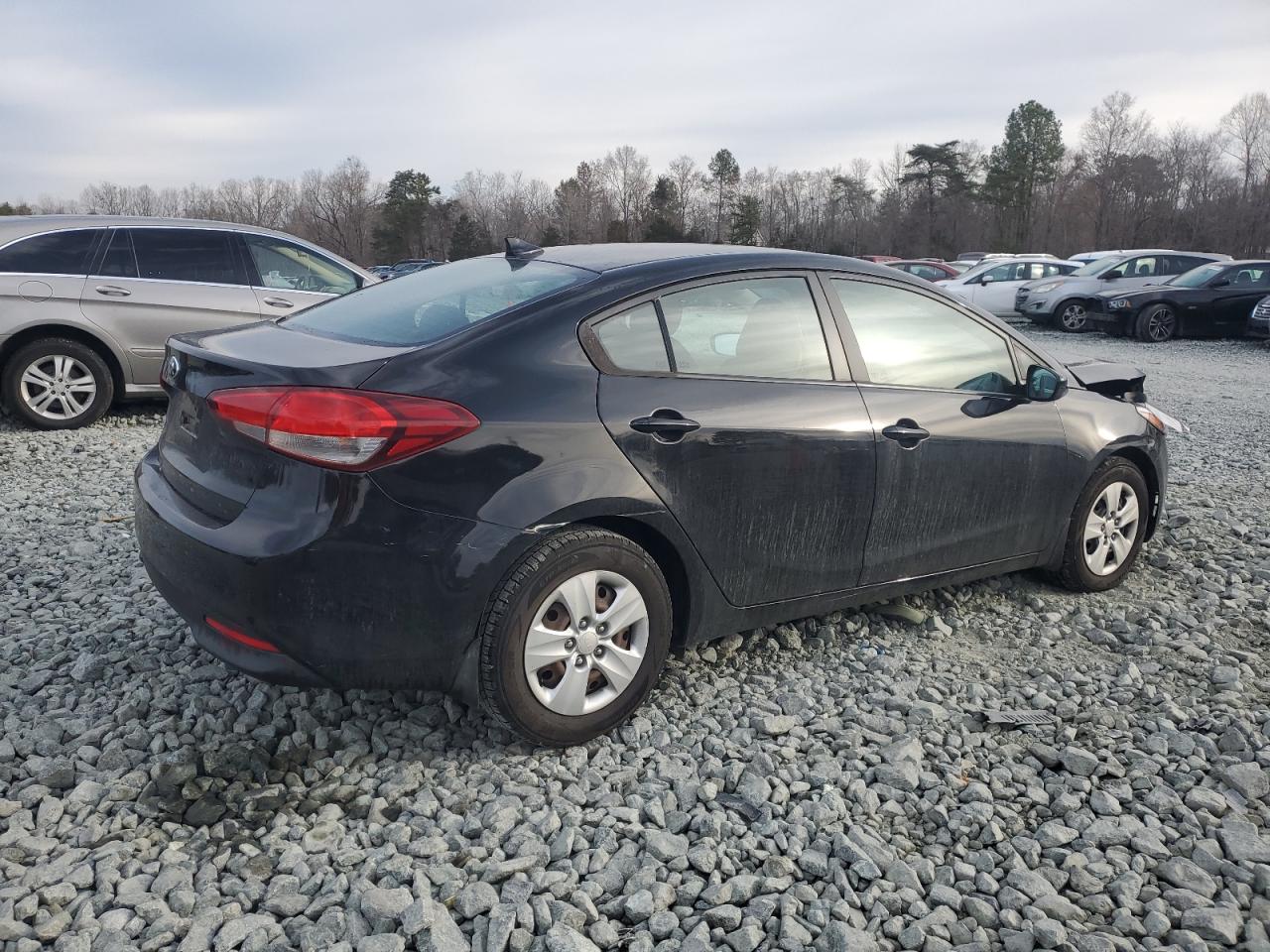 2017 Kia Forte - Image 3