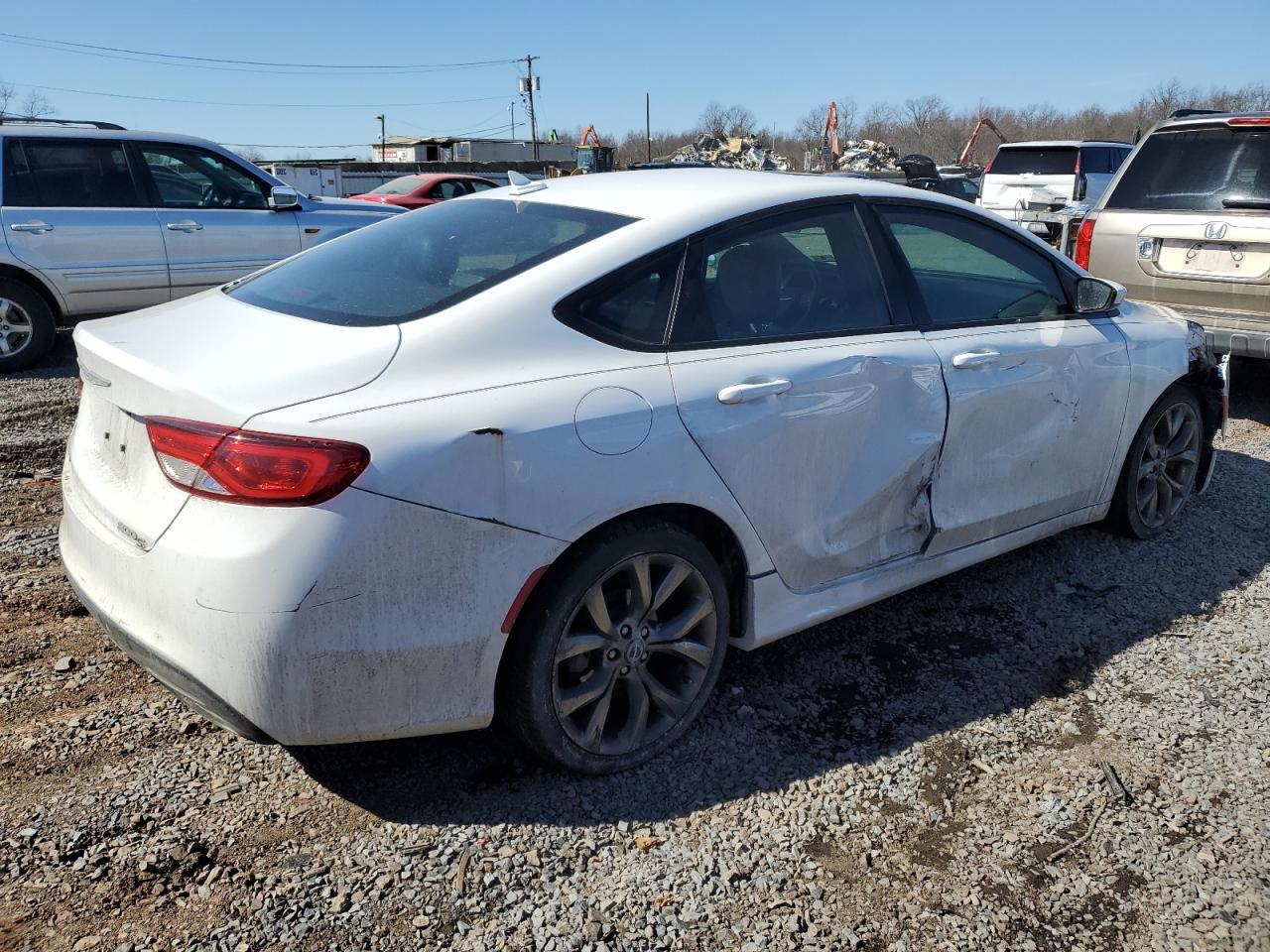 2016 Chrysler 200 - Image 3