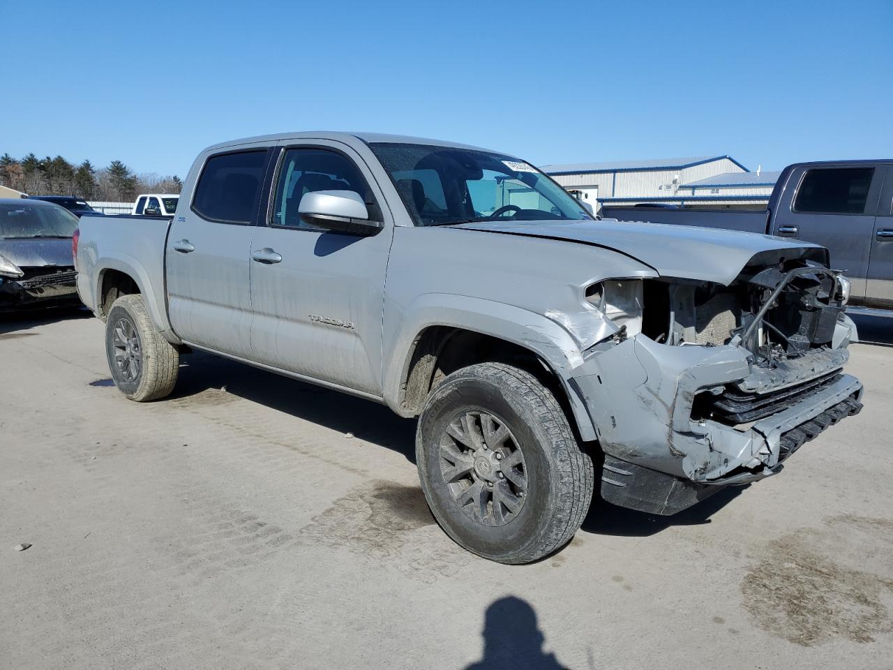 2020 Toyota Tacoma - Image 4