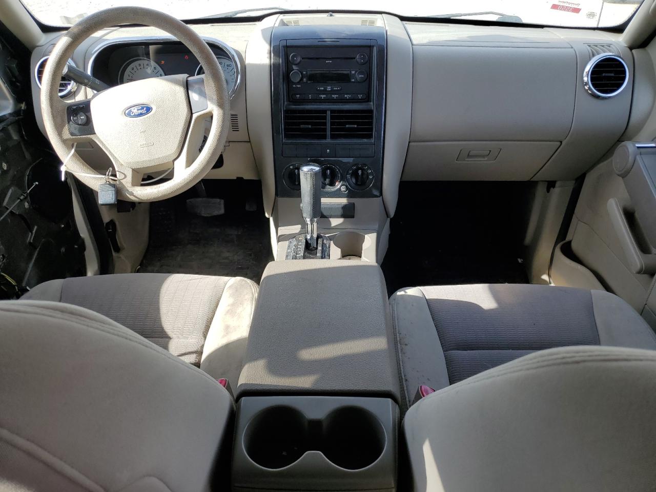 2007 Ford Explorer - Image 8