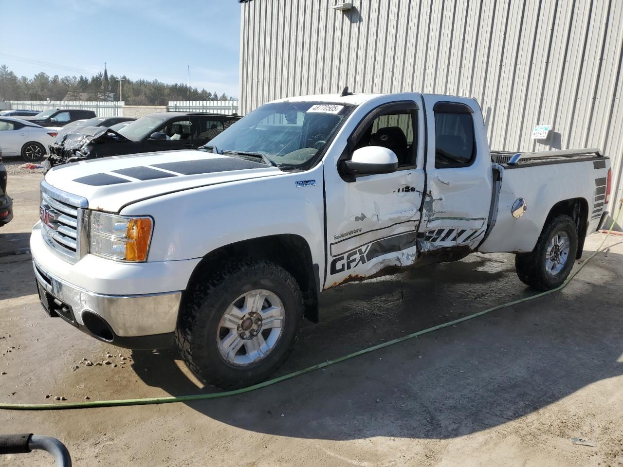 2010 GMC Sierra - Image 1