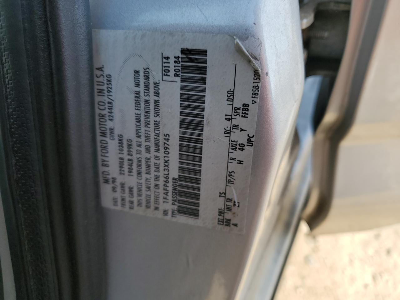 1999 Ford Contour - Image 12