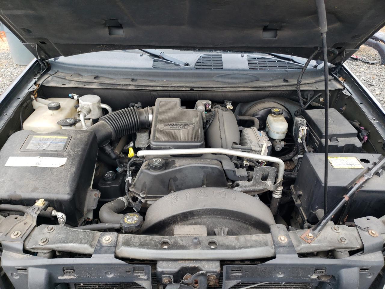 2005 GMC Envoy - Image 12