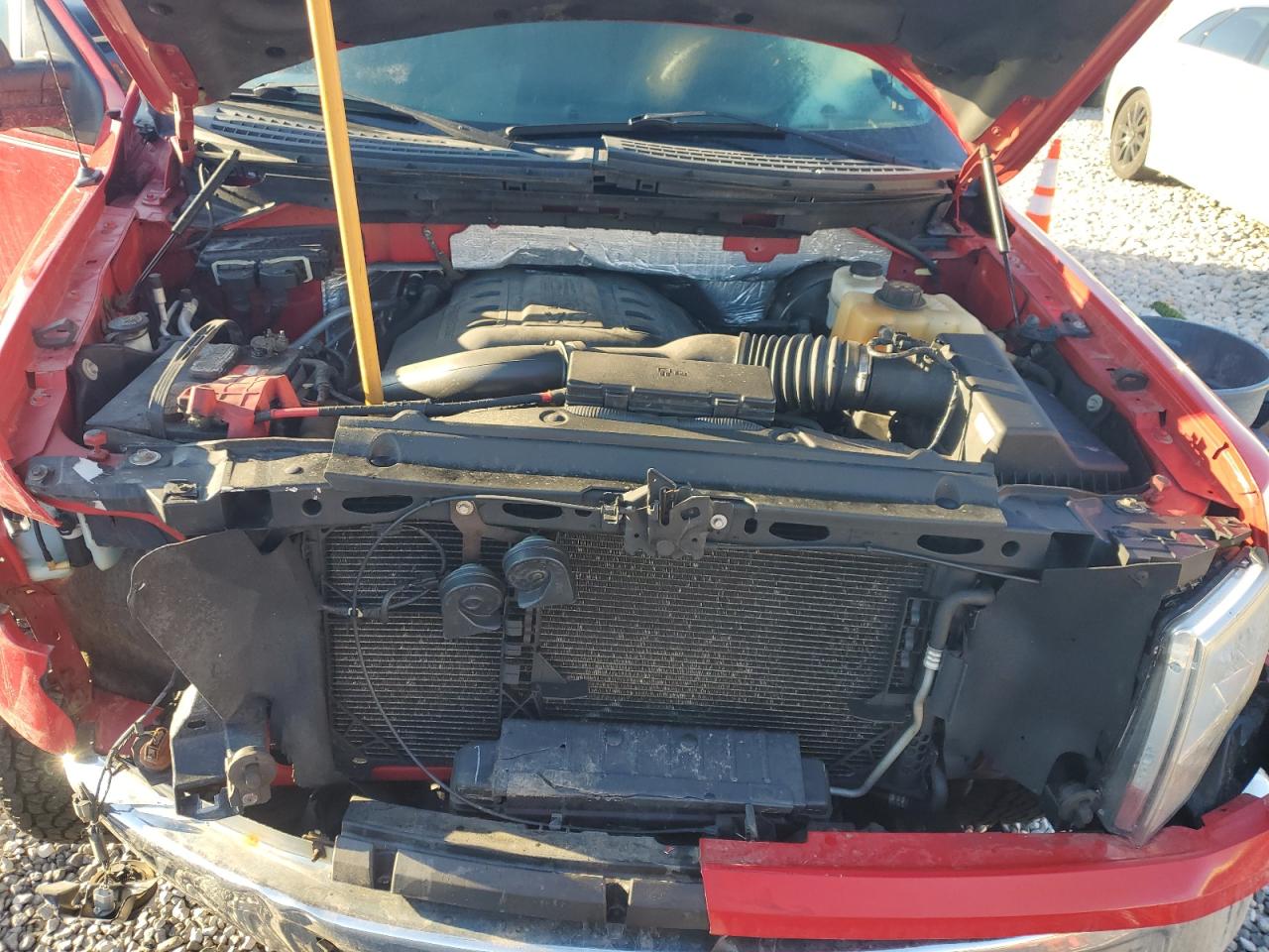 2013 Ford F-150 - Image 12