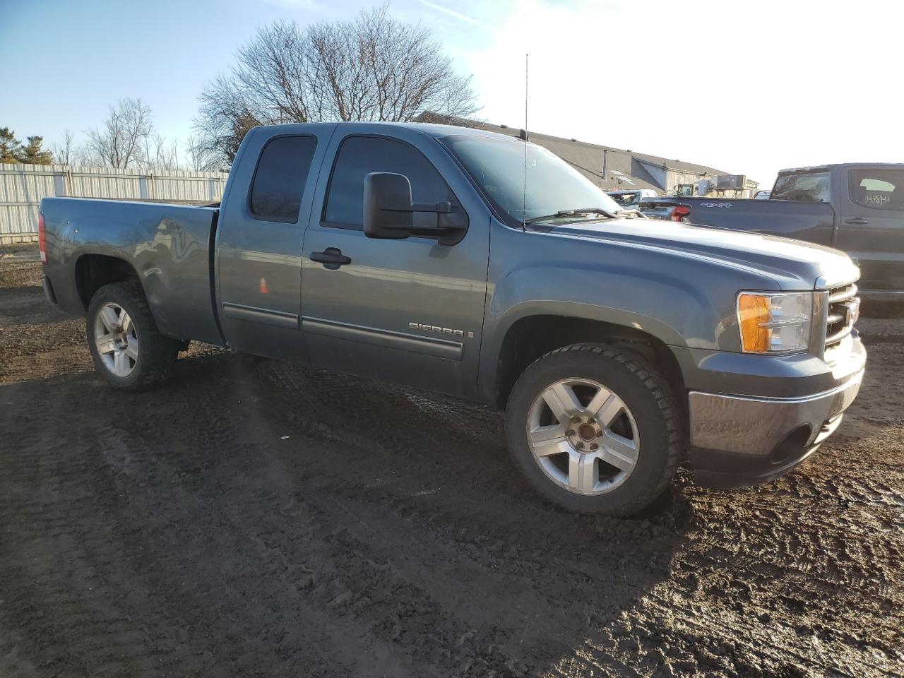 2008 GMC Sierra - Image 4