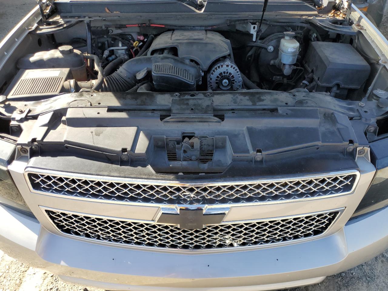 2008 Chevrolet Tahoe - Image 13