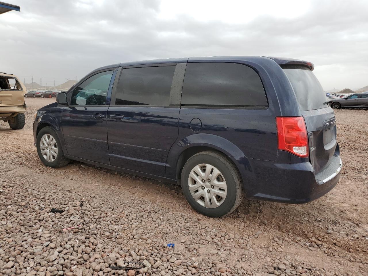 2016 Dodge Caravan - Image 2