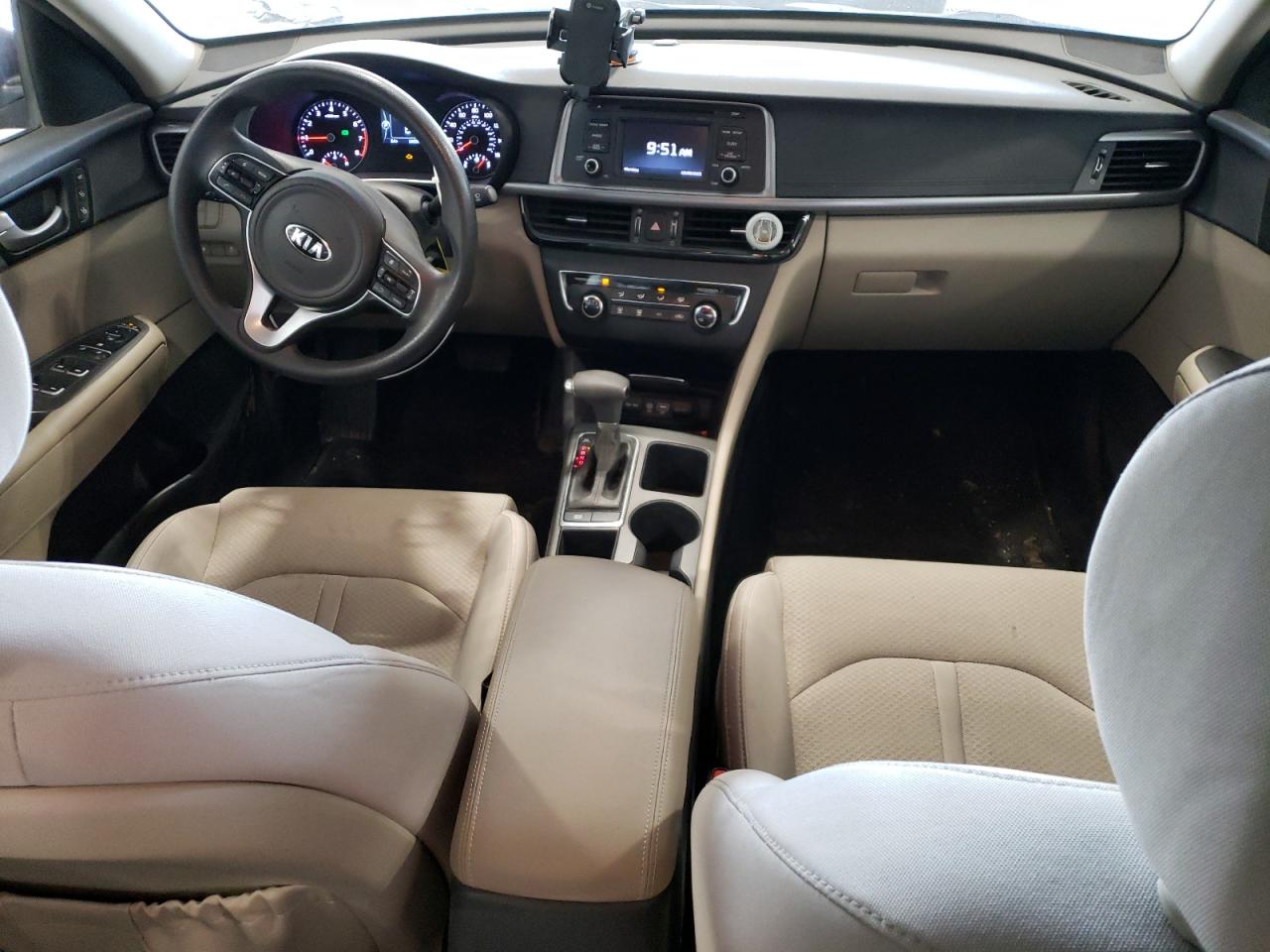 2016 Kia Optima - Image 8
