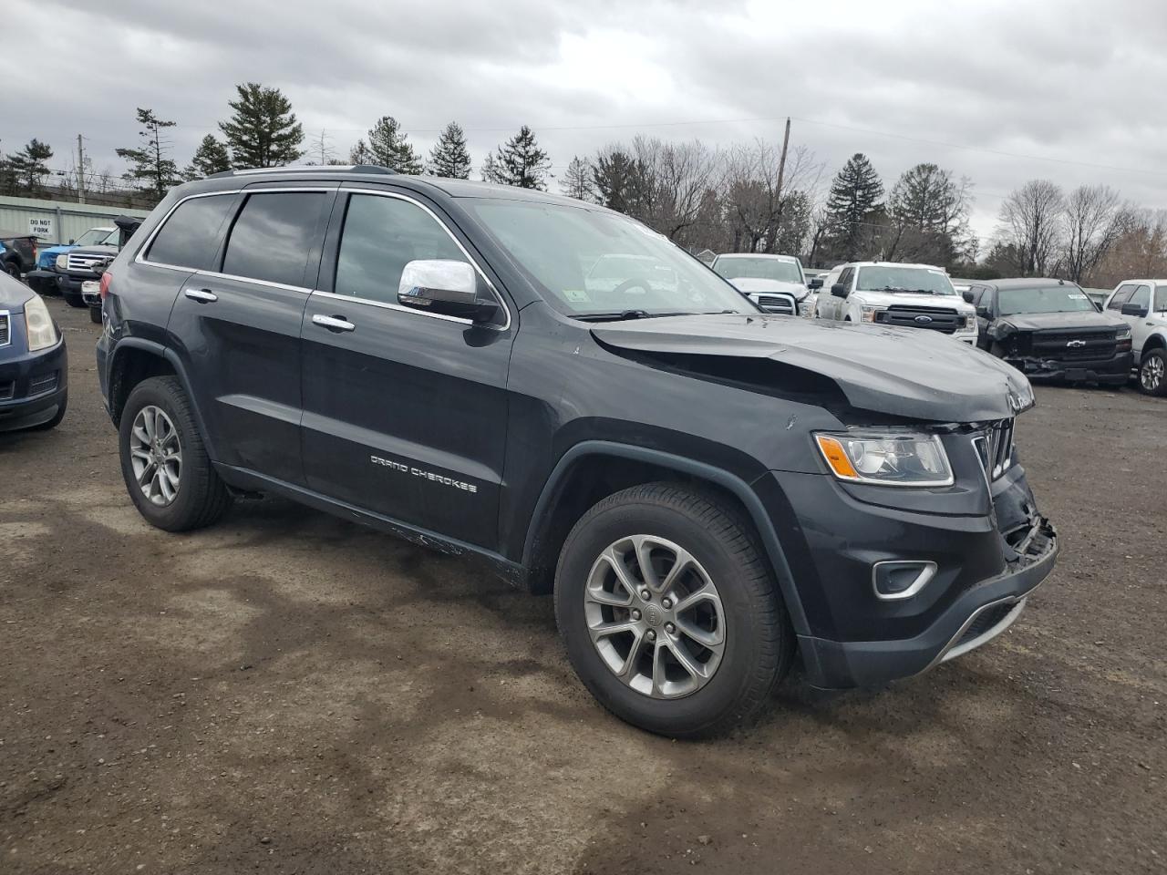 2015 Jeep Grand Cherokee - Image 4
