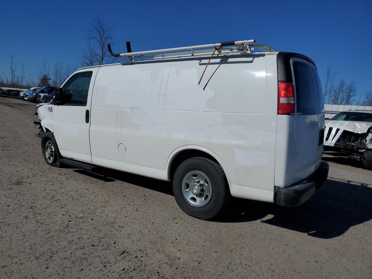 2015 Chevrolet Express - Image 2