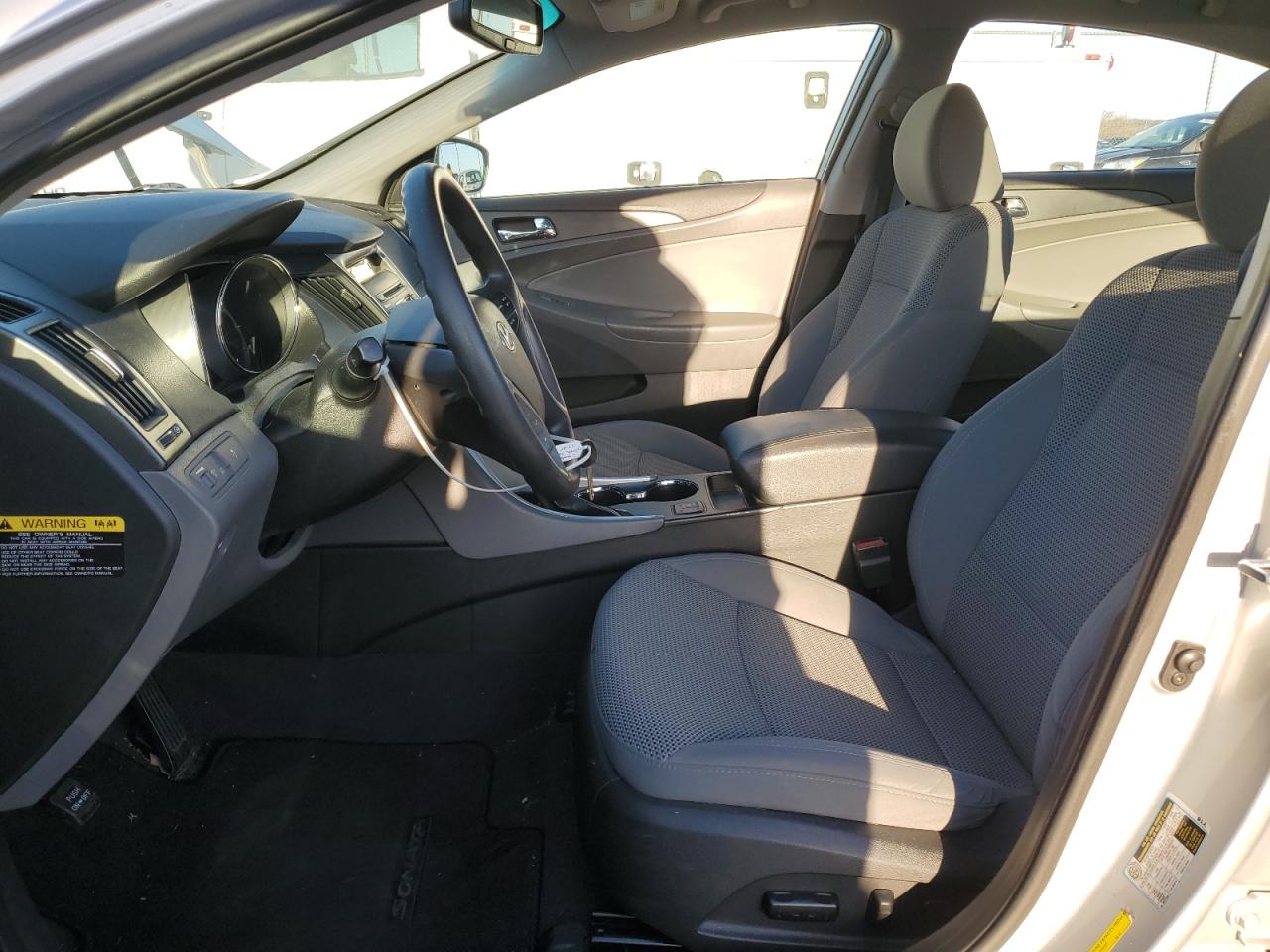 2013 Hyundai Sonata - Image 7