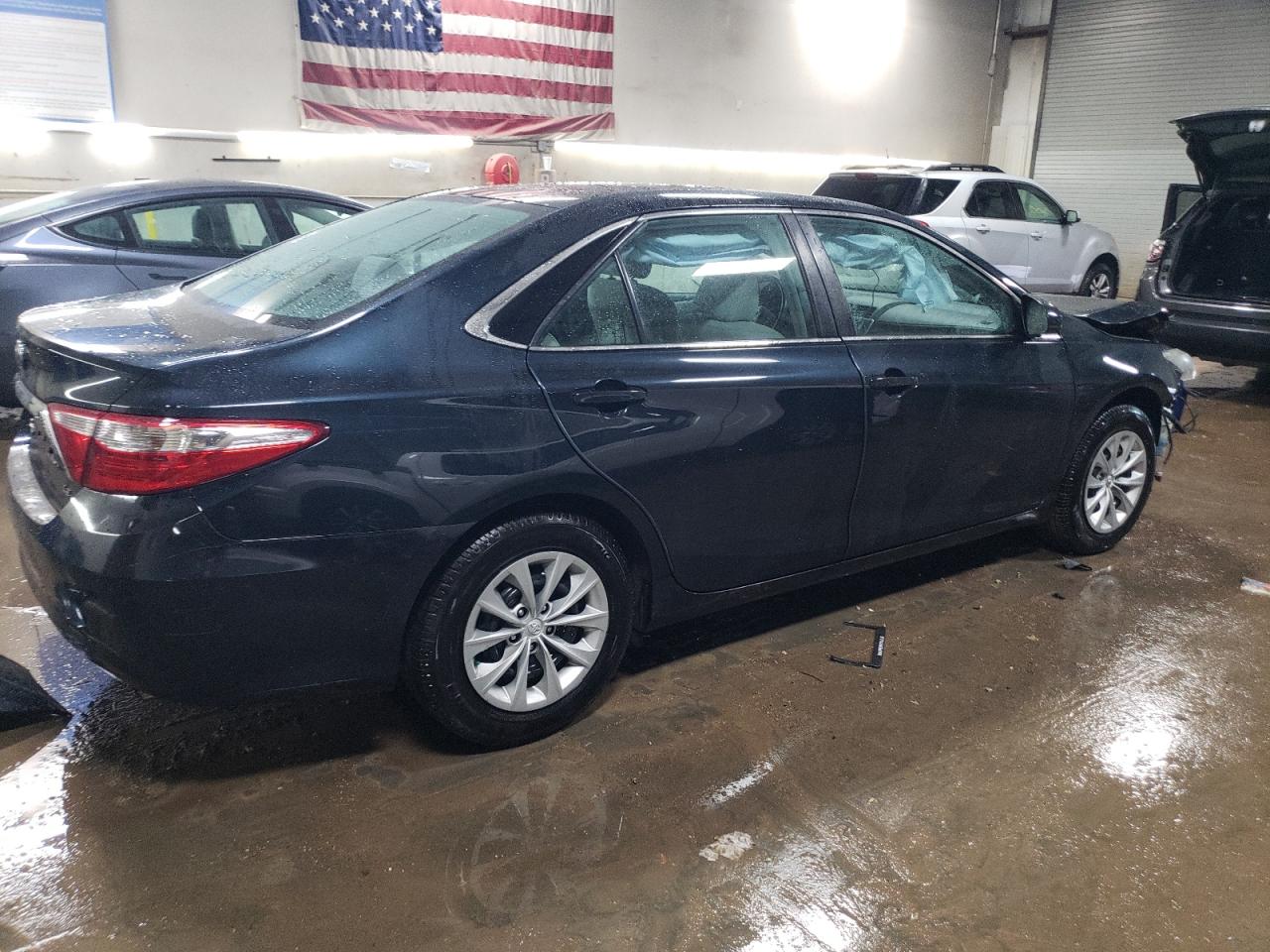 2015 Toyota Camry - Image 3