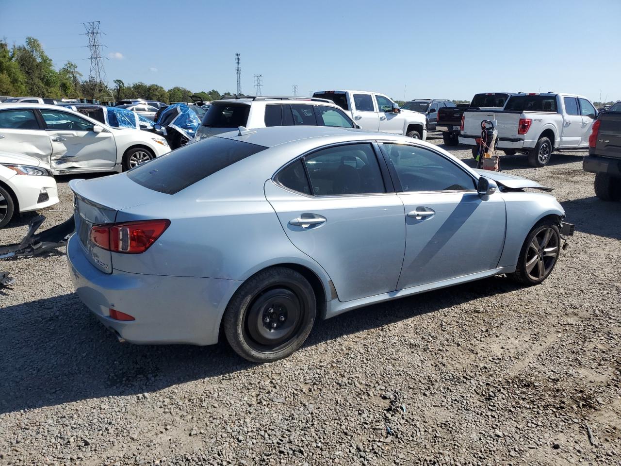 2011 Lexus IS - Image 3