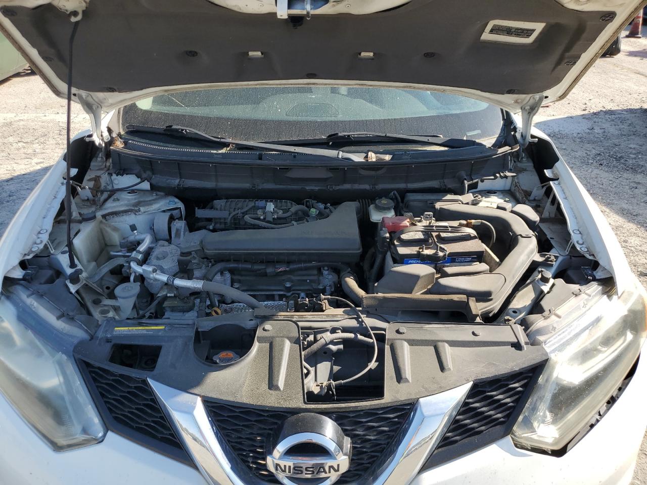 2015 Nissan Rogue - Image 12