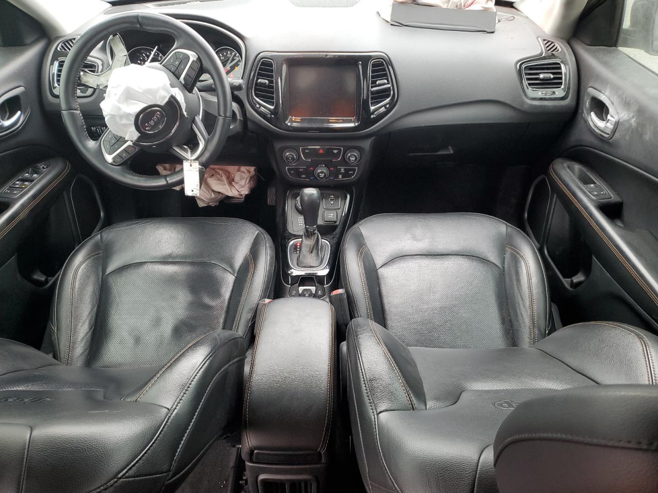 2018 Jeep Compass - Image 8