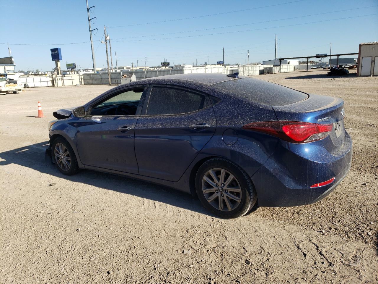 2016 Hyundai Elantra - Image 2