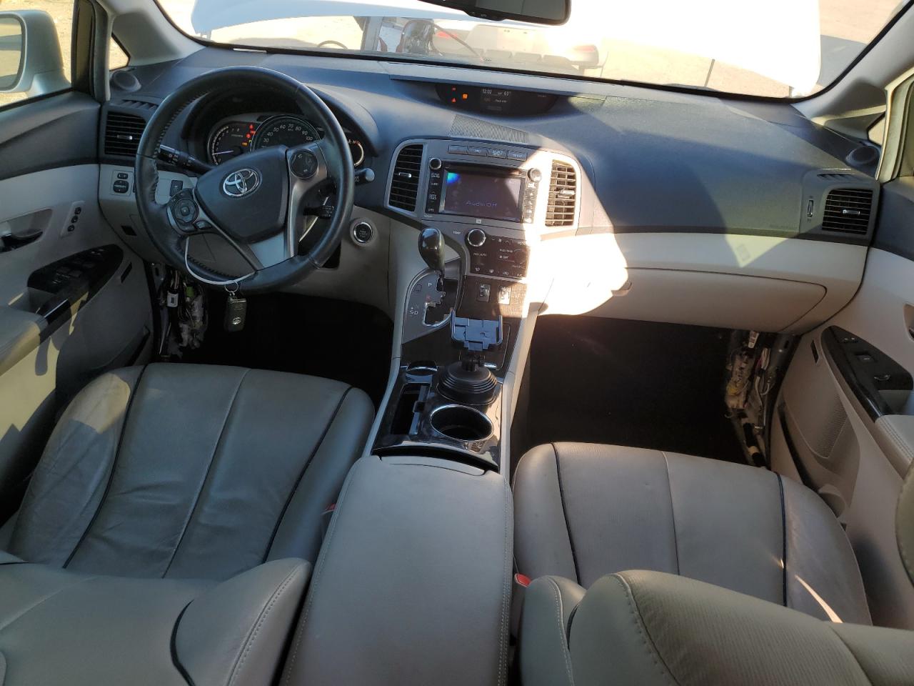 2013 Toyota Venza - Image 8