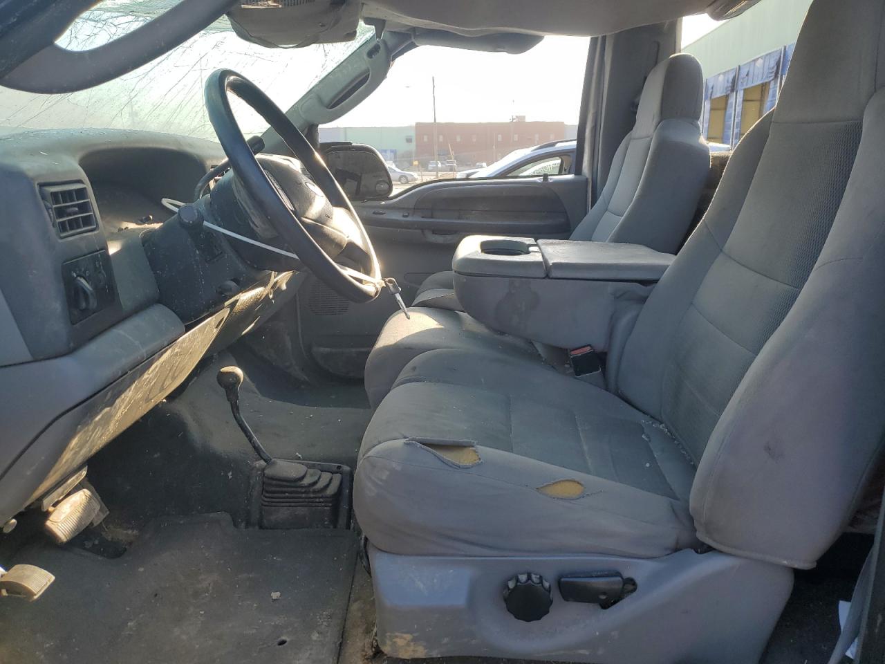 2004 Ford F250 - Image 7