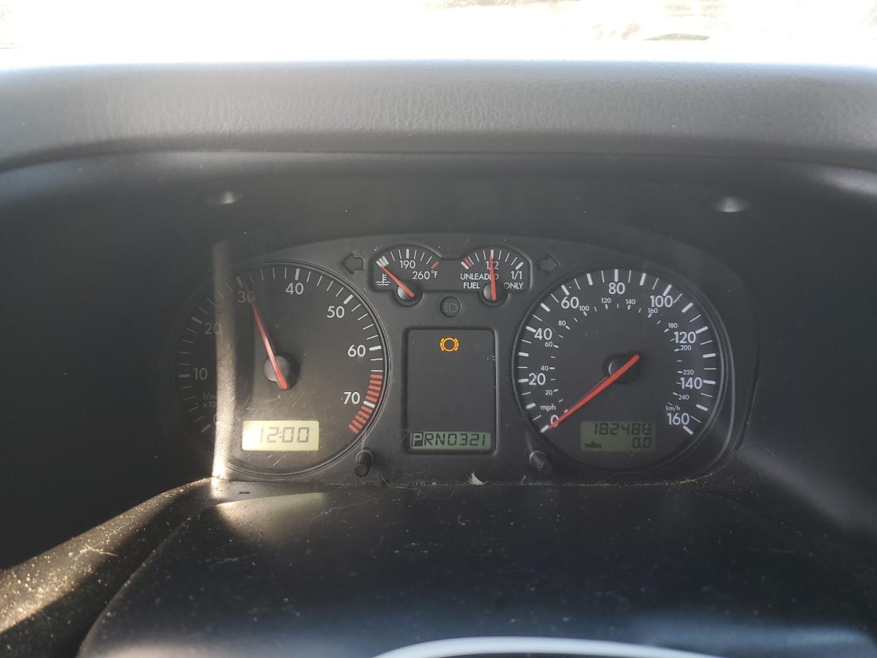 2001 Volkswagen EuroVan - Image 9
