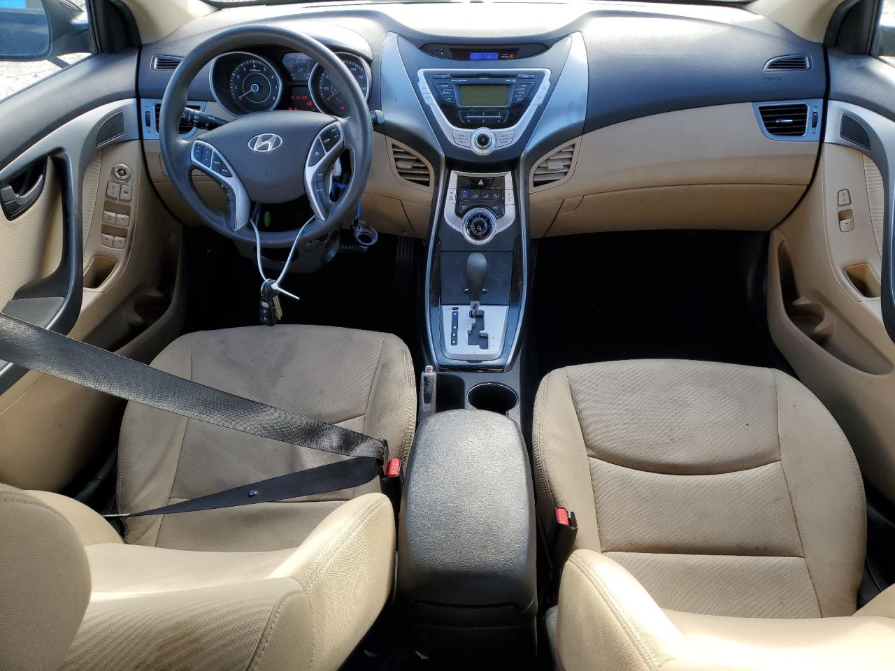 2012 Hyundai Elantra - Image 8