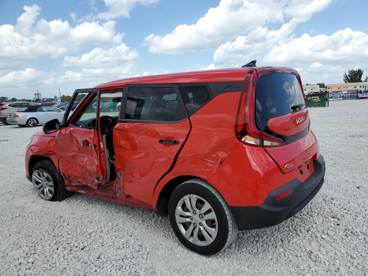 2022 Kia Soul - Image 2