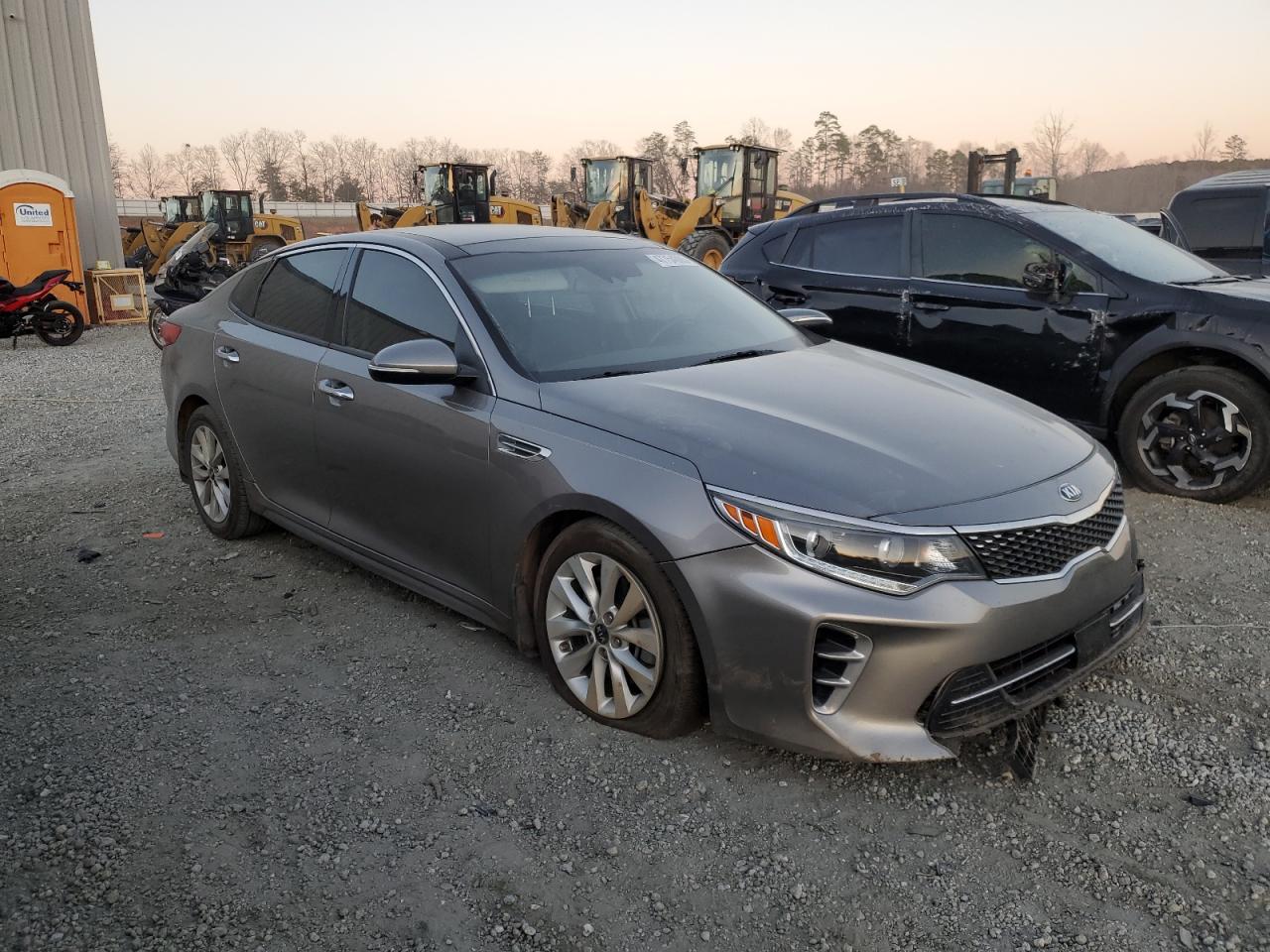 2017 Kia Optima - Image 4