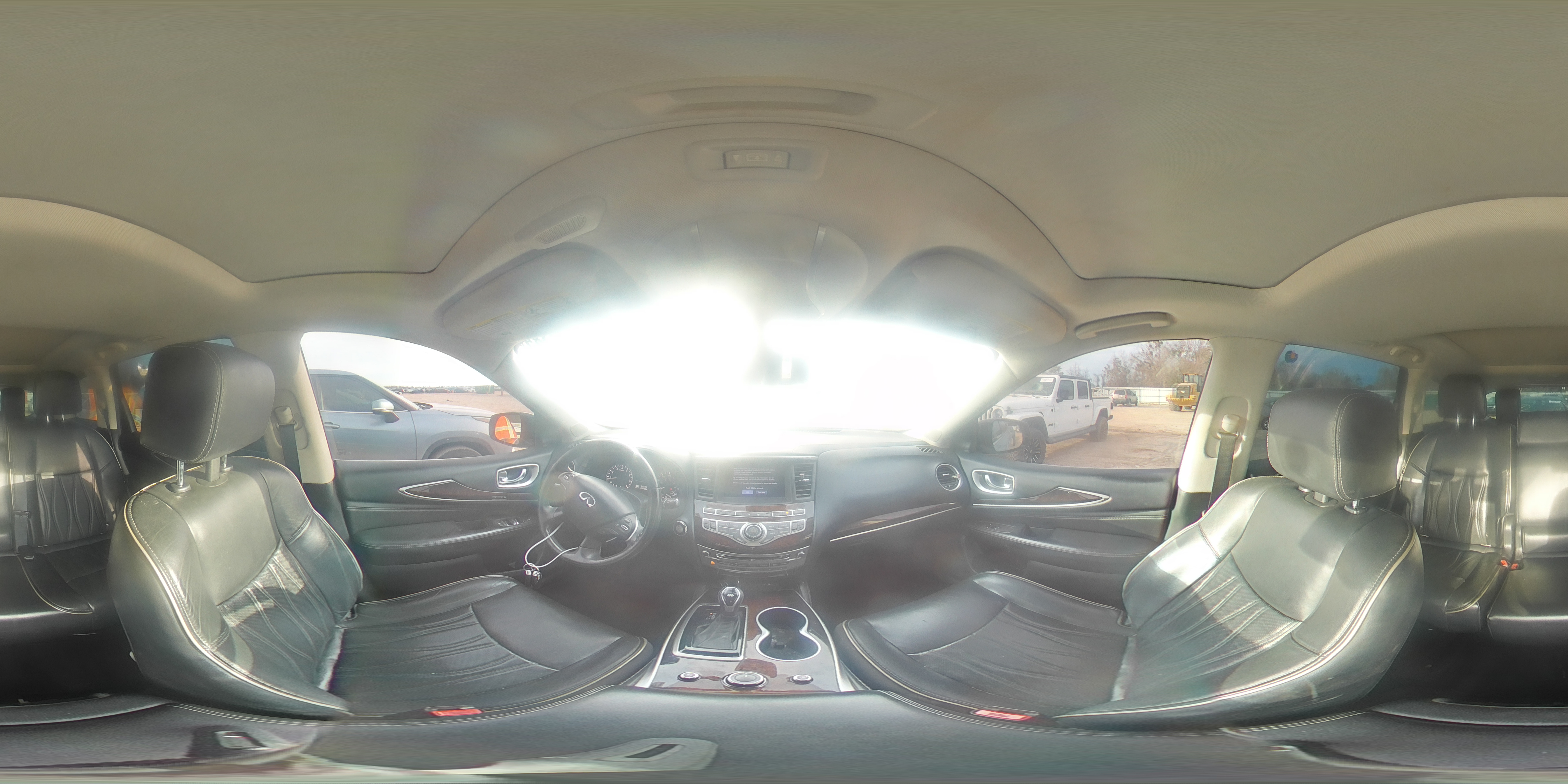 2018 Infiniti QX60 - Image 13