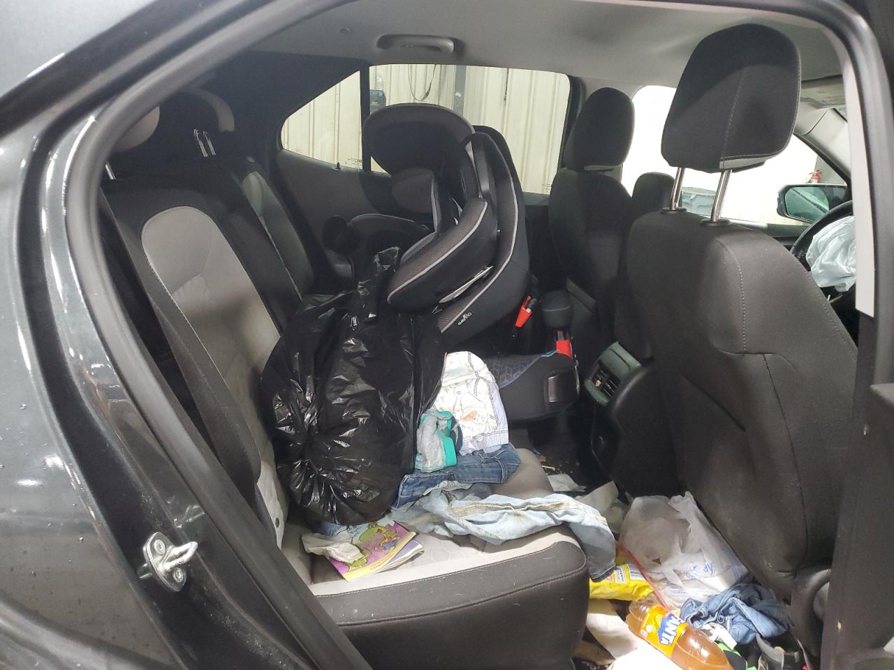 3GNAXJEV9JS644043 CHEVROLET EQUINOX 2018