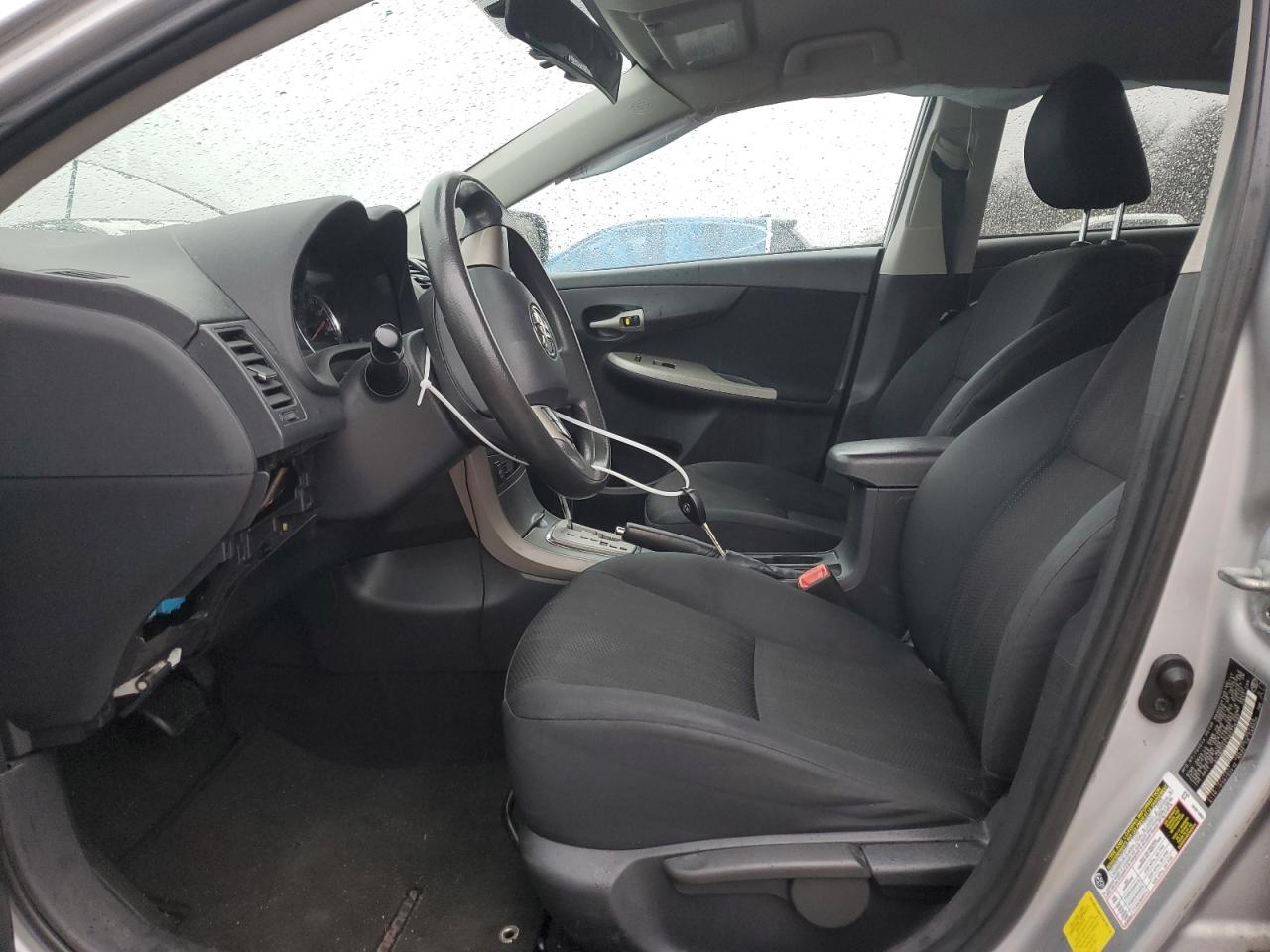 2011 Toyota Corolla - Image 7