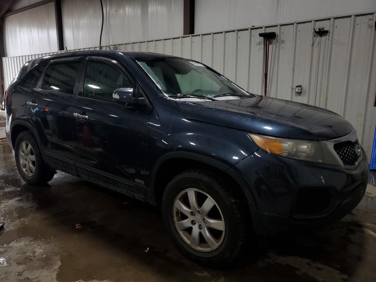 2011 Kia Sorento - Image 4