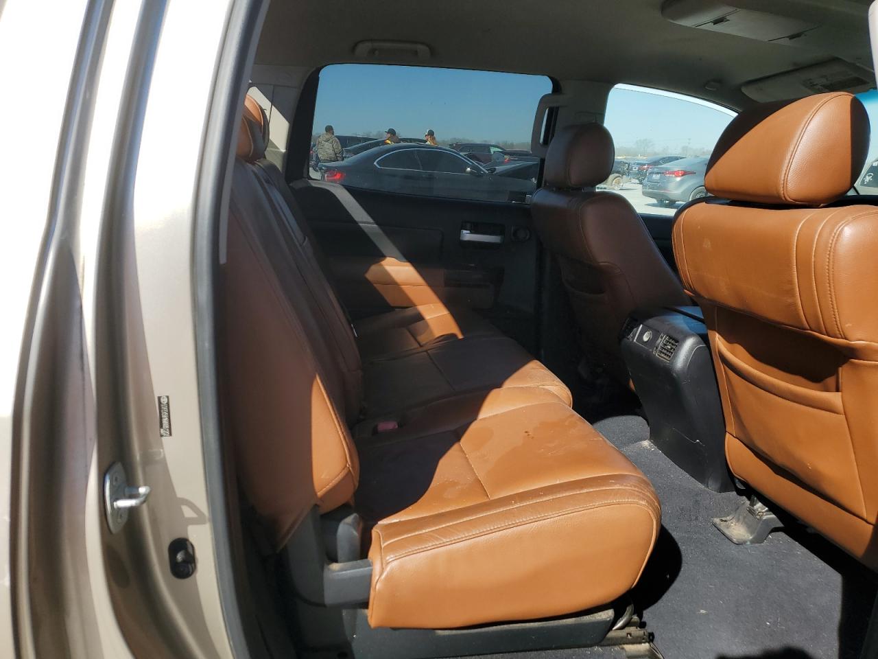 2008 Toyota Tundra - Image 11