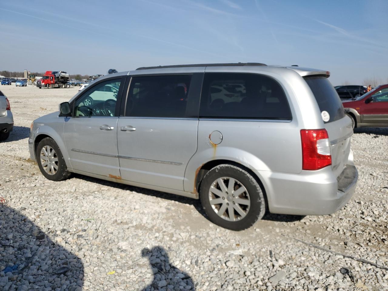 2011 Chrysler Town & Country - Image 2