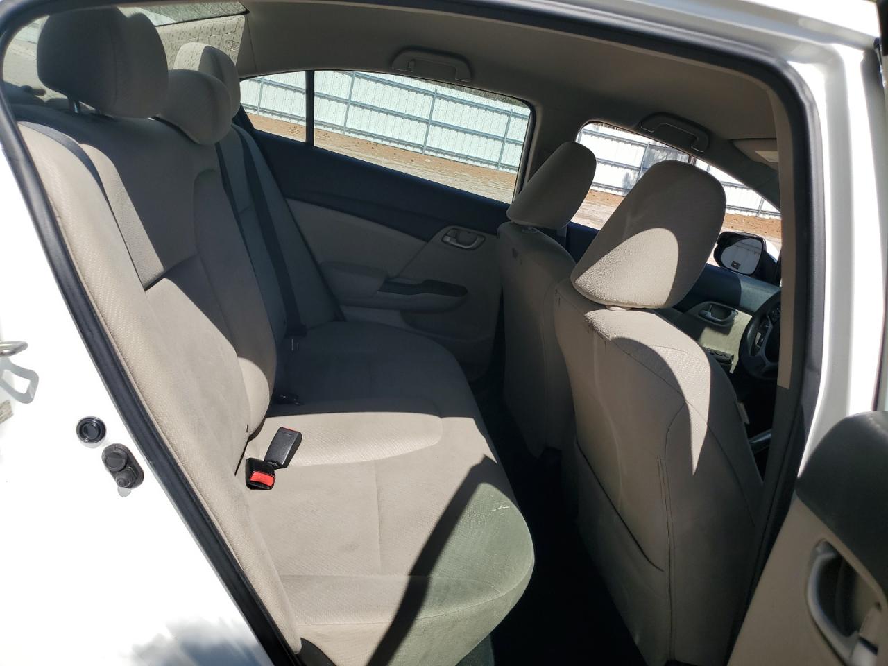 2013 Honda Civic - Image 10