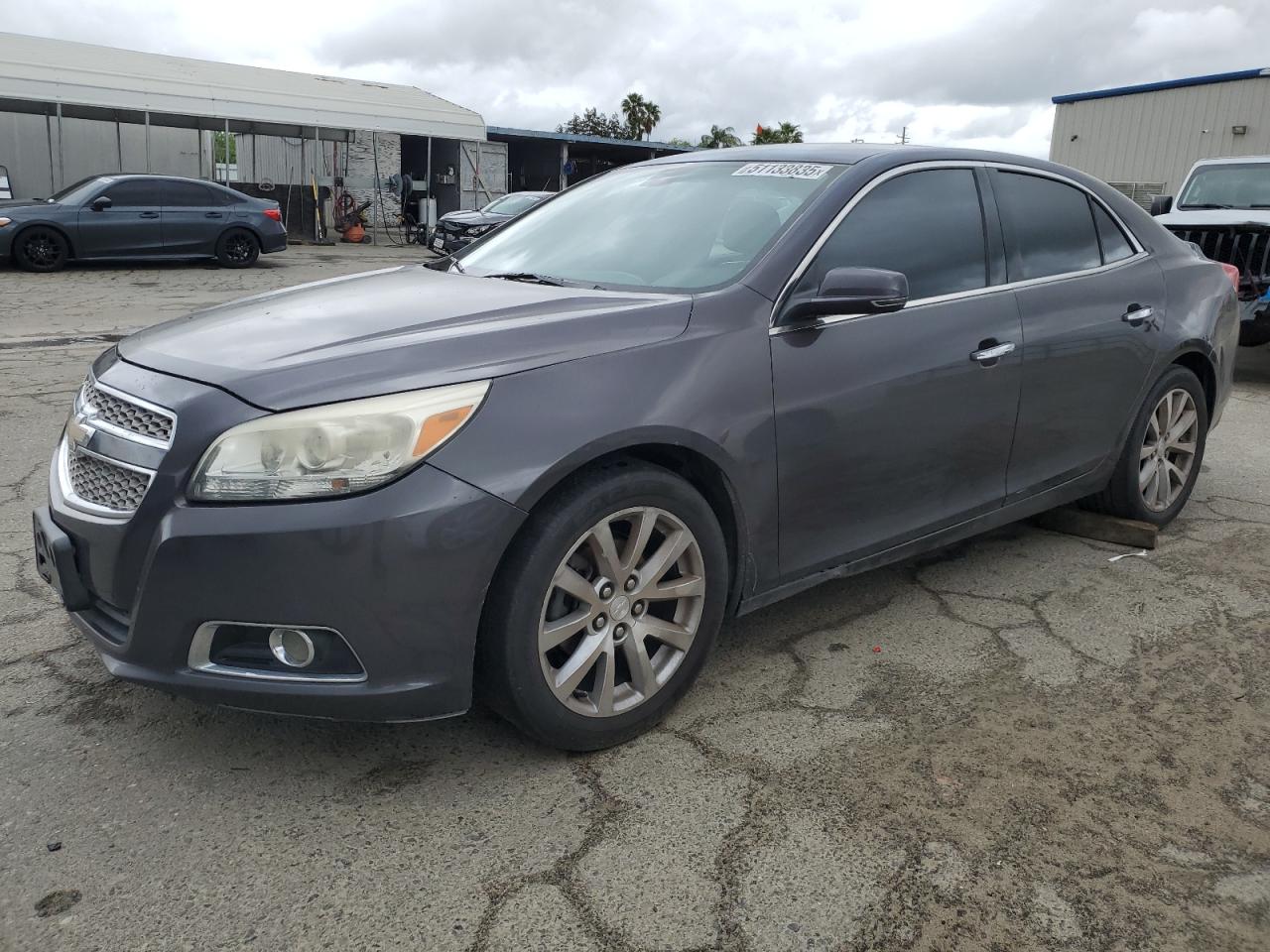 2013 Chevrolet Malibu Ltz for Sale in Fresno, CA - Vandalism